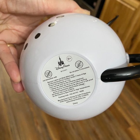 Disney Parks Christmas Mickey stein mug - Picture 4 of 4